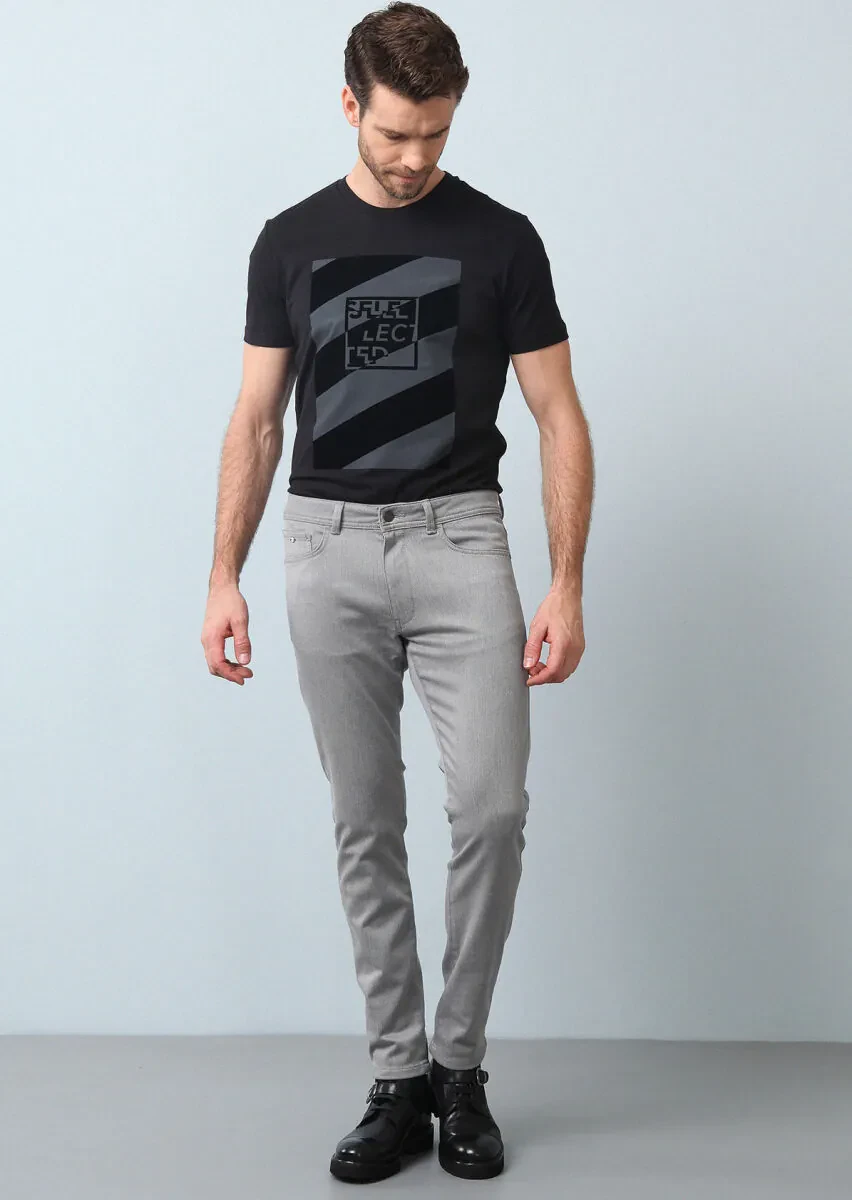 Grey Weaving Slim Fit Casual Cotton Blended Trousers - 1
