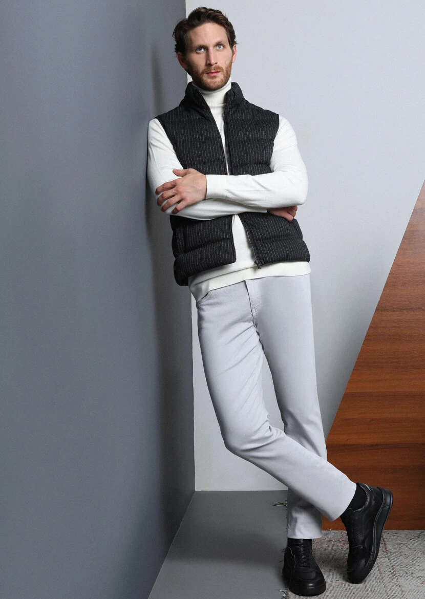 Grey Weaving Slim Fit Casual Cotton Blended Trousers 