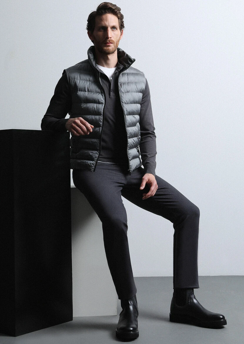 Grey Weaving Slim Fit Casual Cotton Blended Trousers - 1