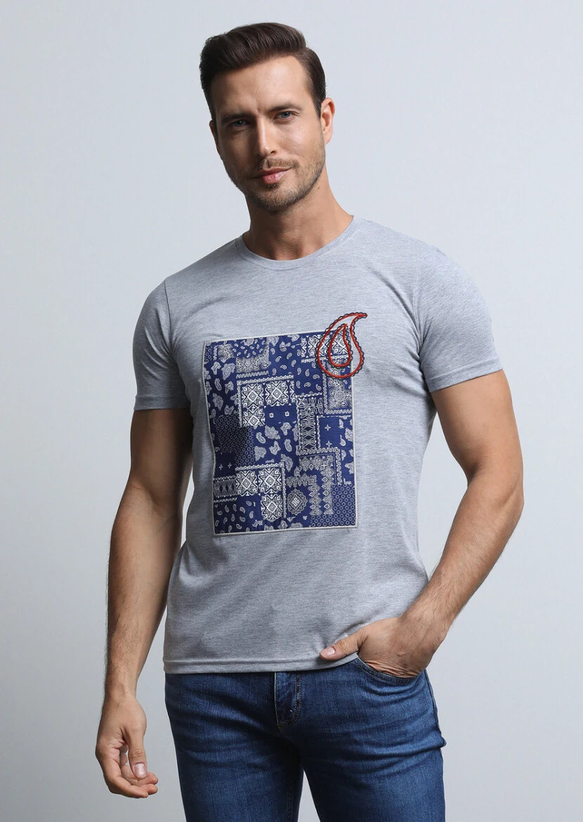 Gri Desenli %100 Pamuk T-Shirt 