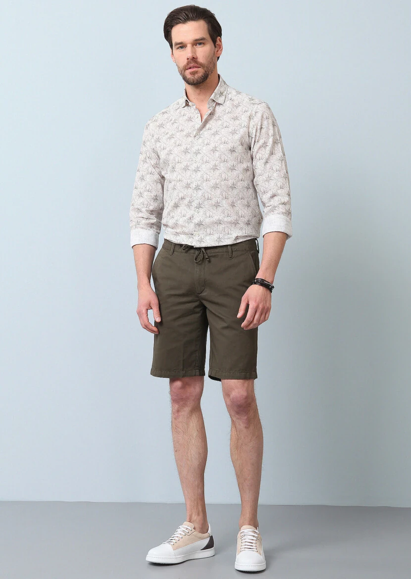 Haki Düz Dokuma Regular Fit Casual Pamuk Karışımlı Bermuda 