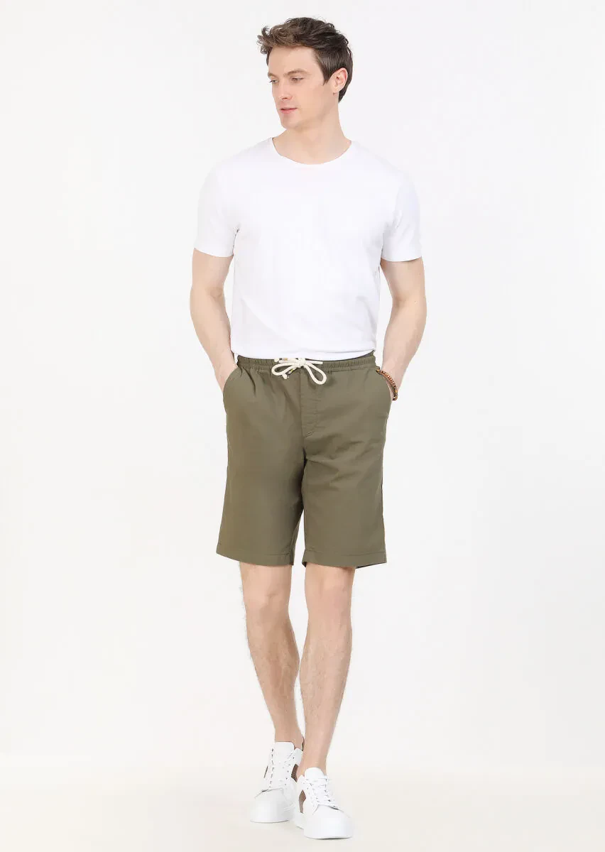 Haki Düz Dokuma Regular Fit Casual Pamuk Karışımlı Bermuda - 1