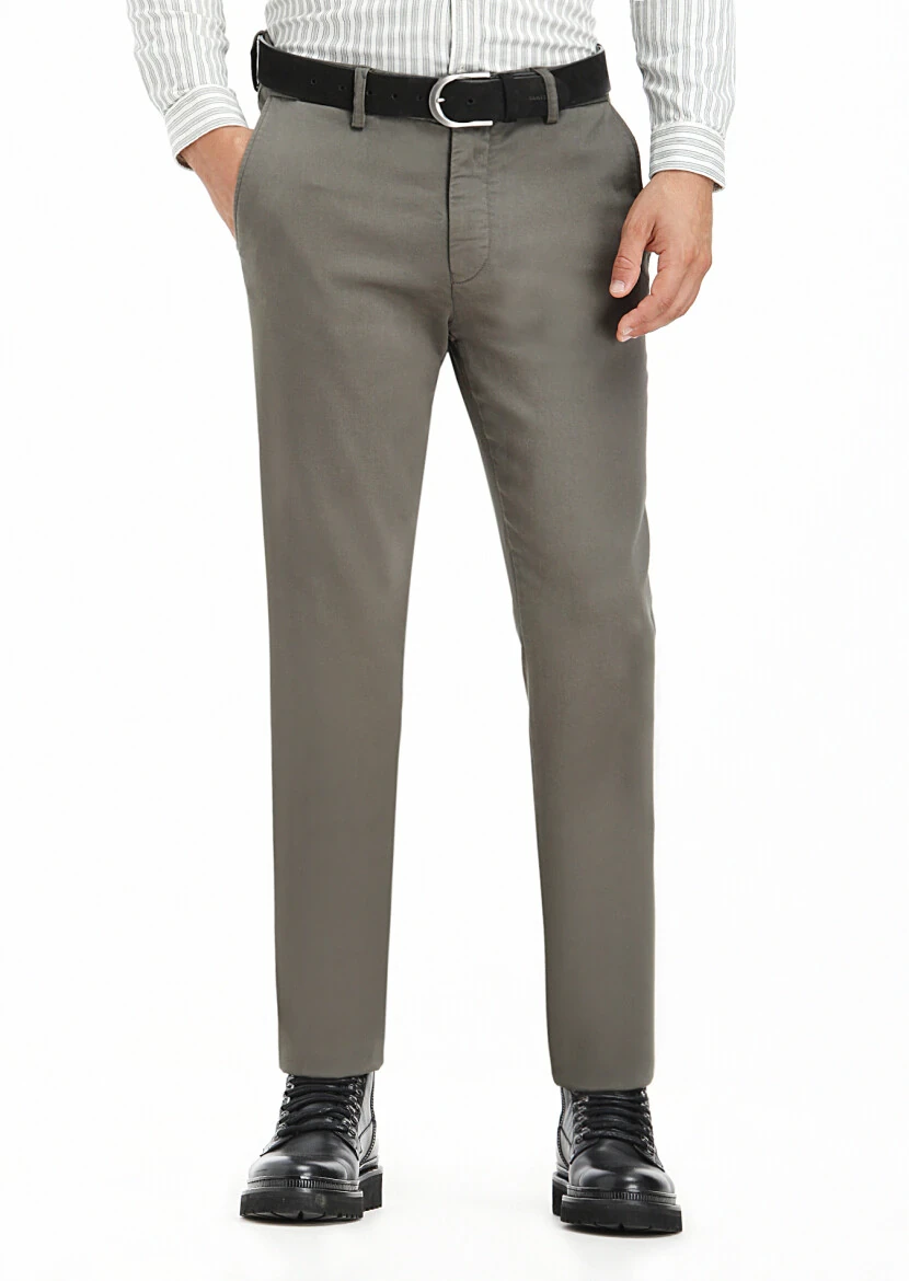 Haki Düz Dokuma Regular Fit Casual Pamuk Karışımlı Pantolon - 2