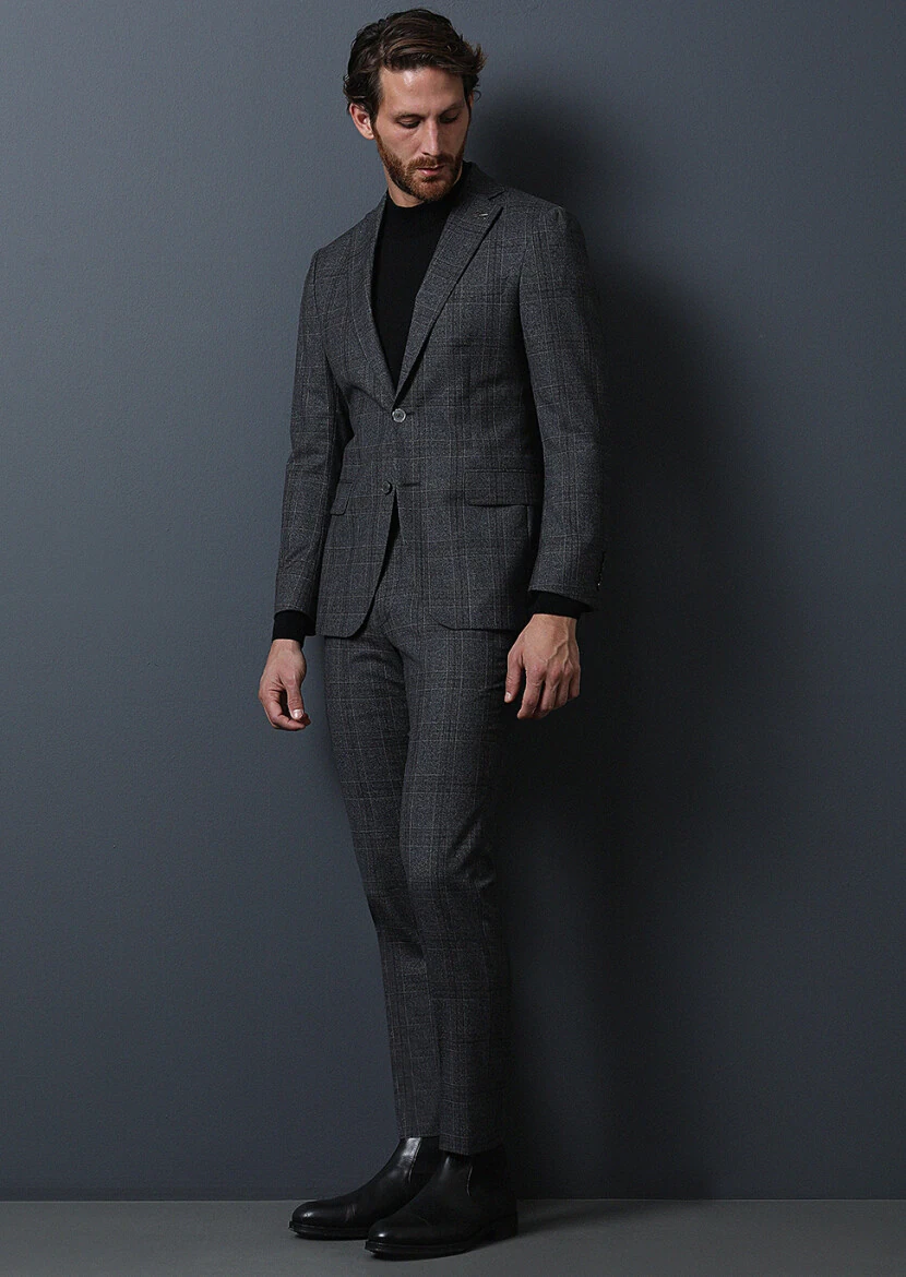 Hard Coal Checkered Modern Fit Wool Blended Suit - 2