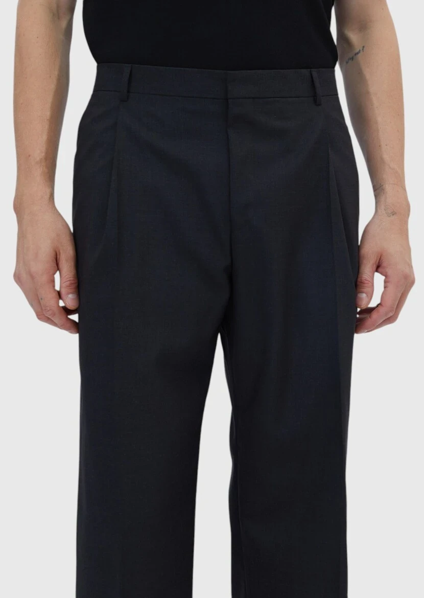 Hard Coal Striped Oversize Fit 100% Wool Suit - 6