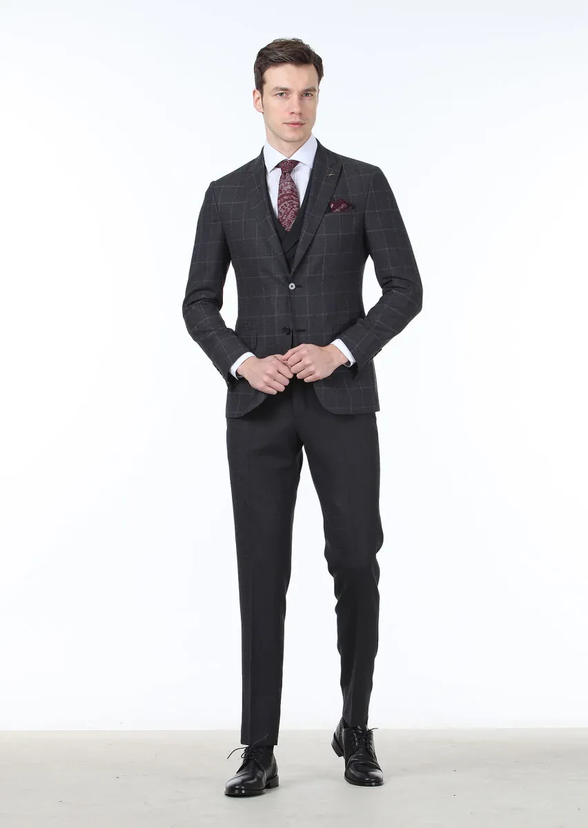 Hard Coal Suit With Waistcoat - 3