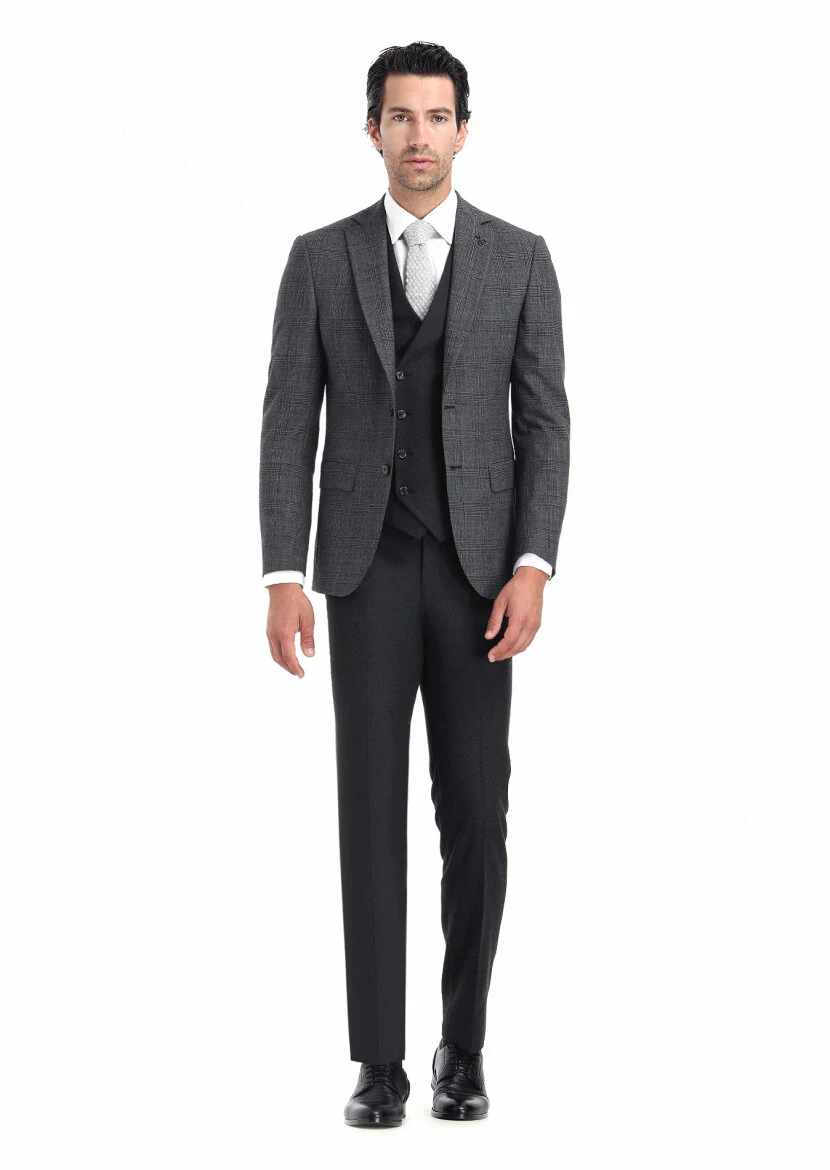 Hard Coal Suit With Waistcoat - 1