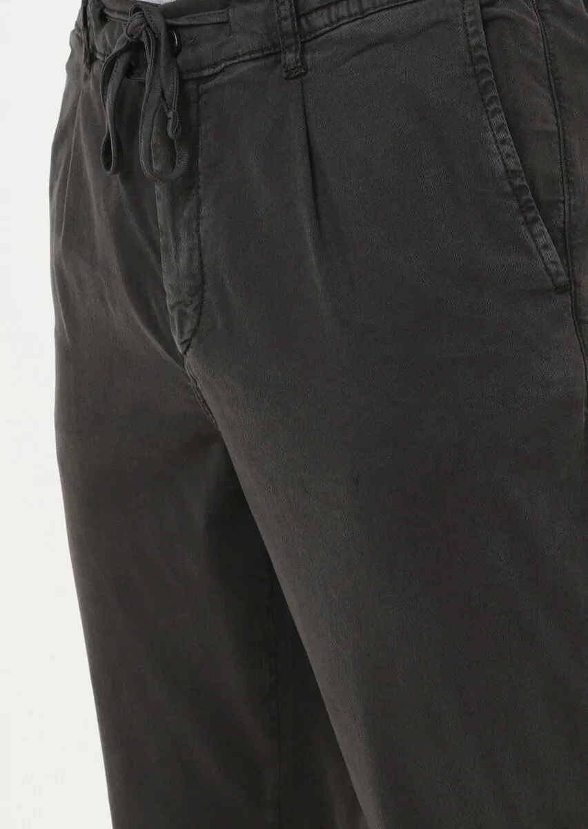 Hard Coal Weaving Jogging Fit Casual Cotton Blended Trousers - 3