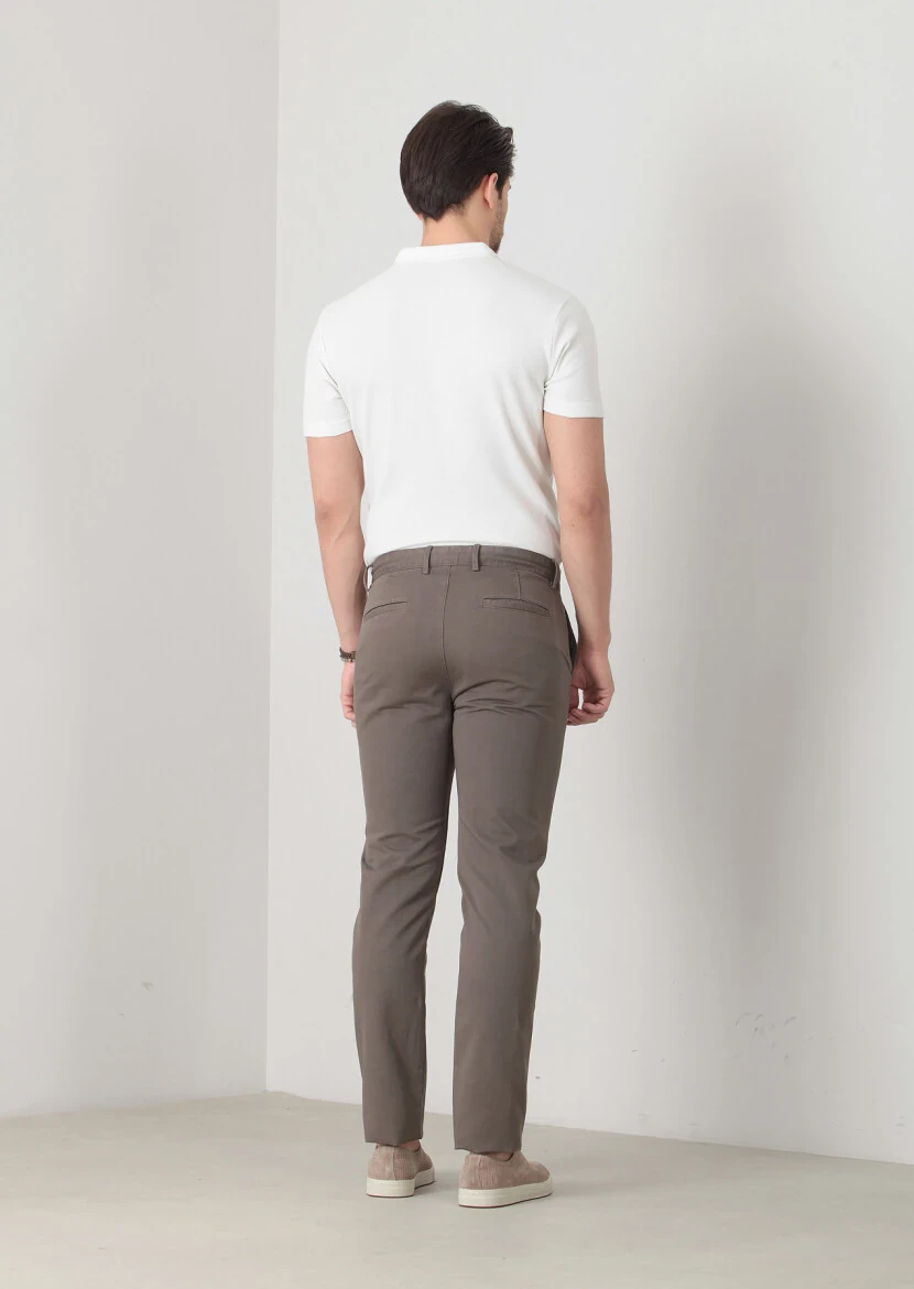 Kahverengi Düz Dokuma Regular Fit Casual Pamuk Karışımlı Pantolon - 4