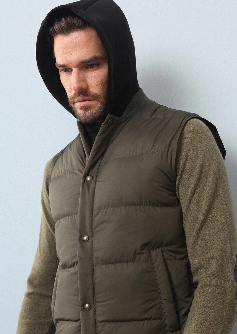 Khaki Regular Fit Turtleneck Casual Weaving Puffer Vest - 1