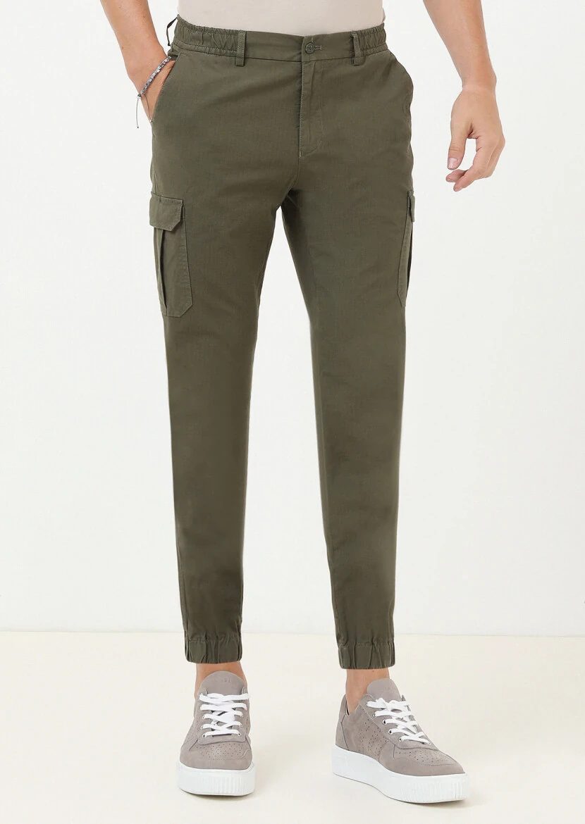Khaki Weaving Jogging Fit Casual Cotton Blended Trousers - 2