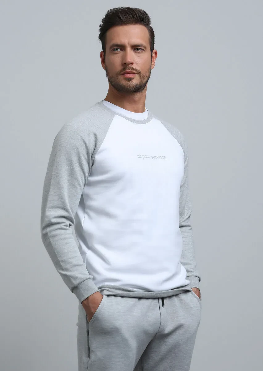 Kırık Beyaz Baskılı Sweatshırt - 4