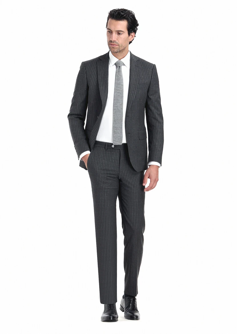 Koyu Gri Çizgili Modern Fit Yün Karışımlı Takım Elbise - 1