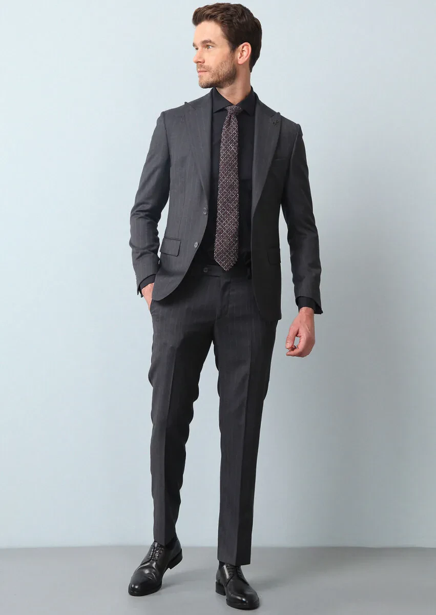 Koyu Gri Çizgili Zeroweight Slim Fit %100 Yün Takım Elbise - 2