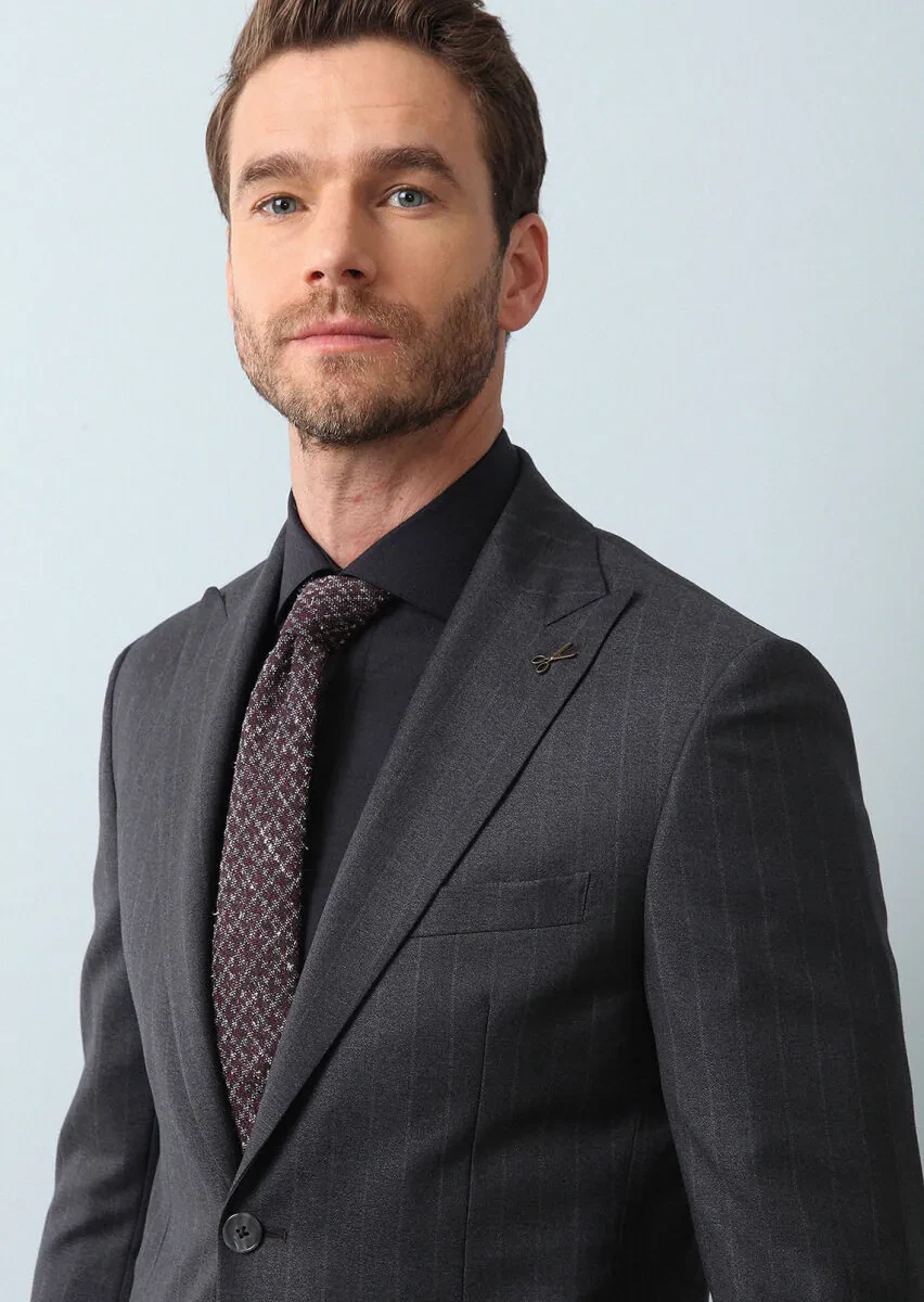 Koyu Gri Çizgili Zeroweight Slim Fit %100 Yün Takım Elbise - 3