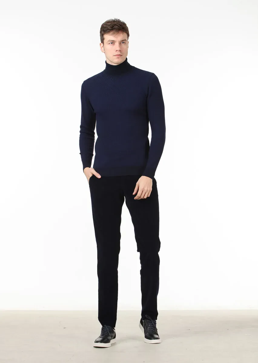 Lacivert Tam Balıkçı Yaka Jakarlı Yün Karışımlı Triko Kazak - 3