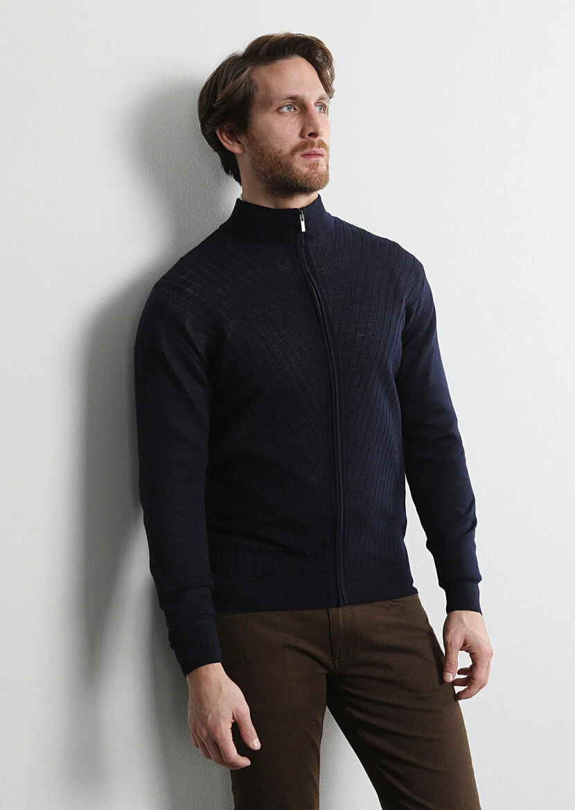 Lacivert Yarım Balıkçı Yaka Jakarlı %100 Yün Hırka - 1