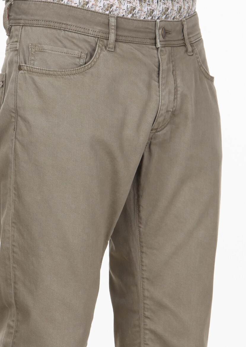 Light Green Weaving Slim Fit Casual Cotton Blended Trousers - 3