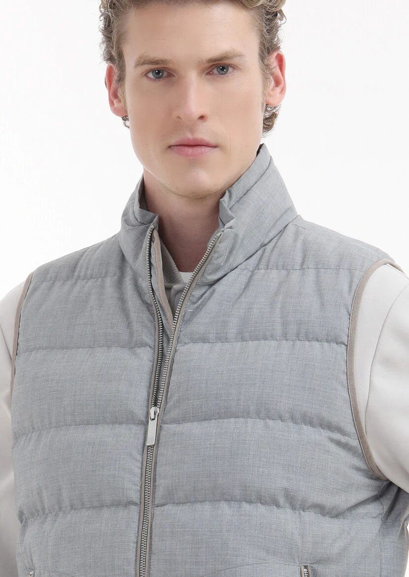 Light Grey Regular Fit Turtleneck Casual Weaving Puffer Vest - 3
