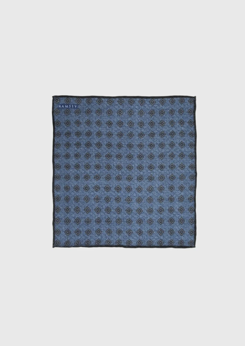 Navy Blue %100 Yün Handkerchief - 1