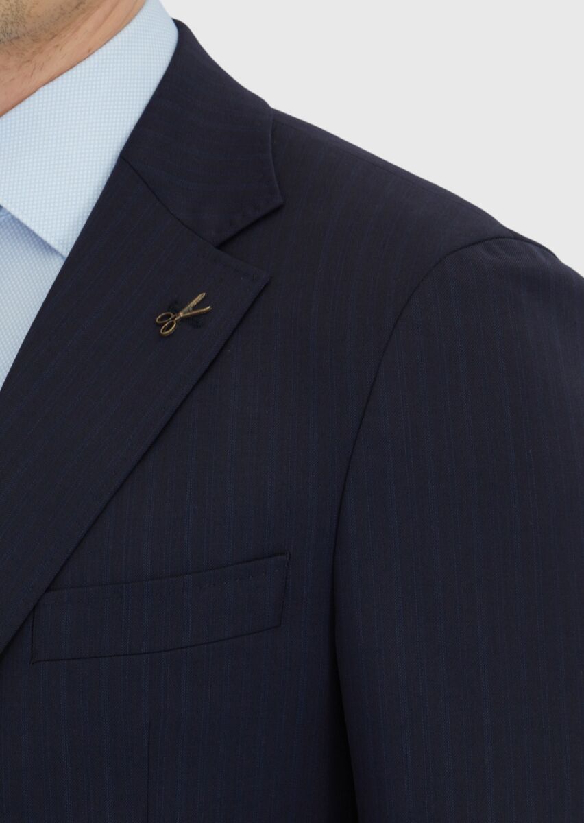 Navy Blue Striped Zeroweight Slim Fit Wool Blended Suit - 6