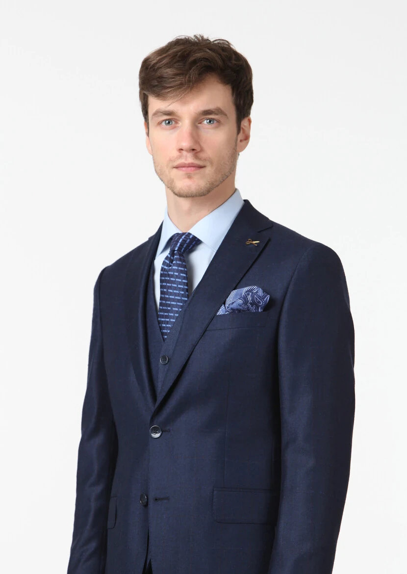 Navy Blue Suit With Waistcoat - 3