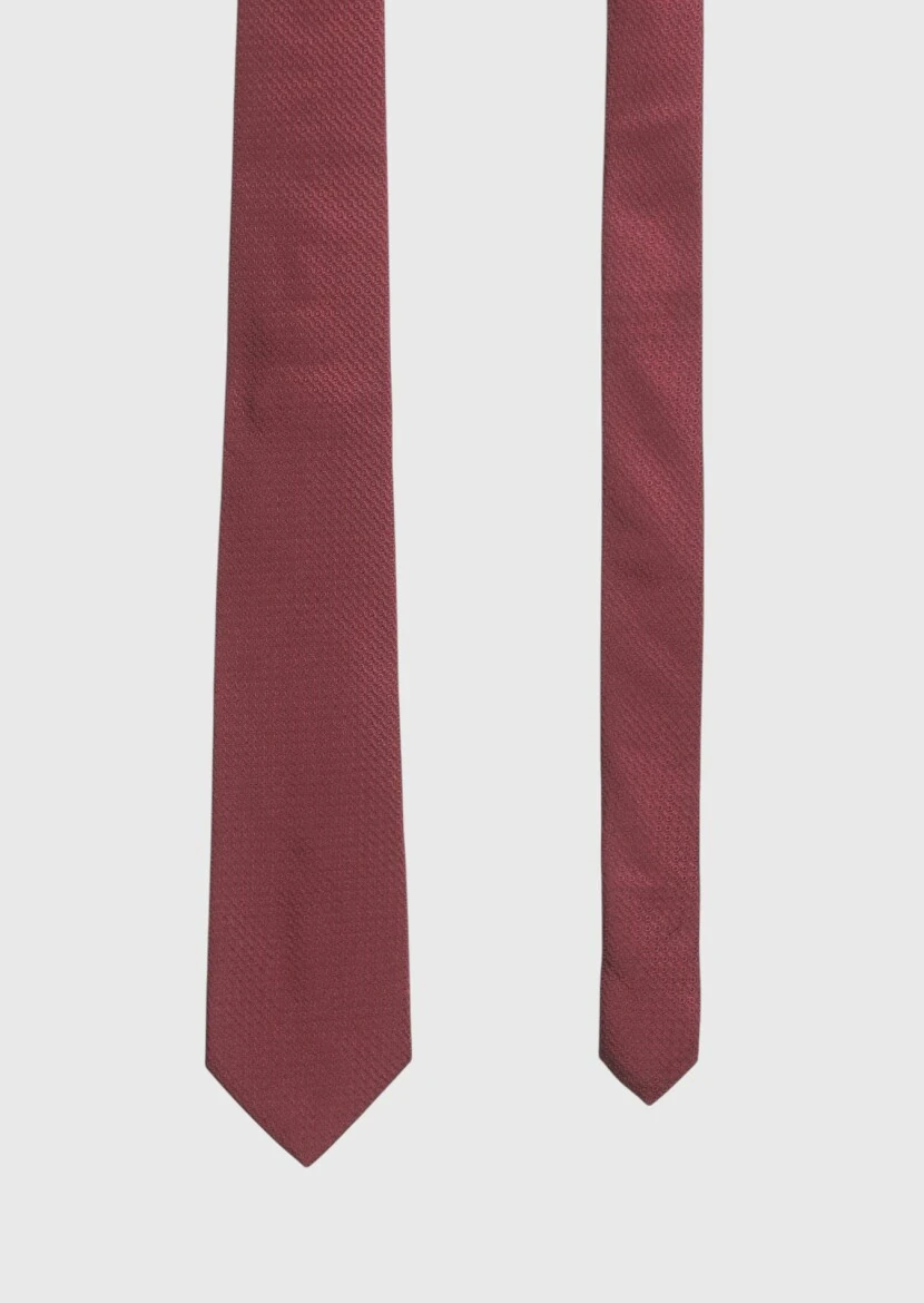 Red Tie 