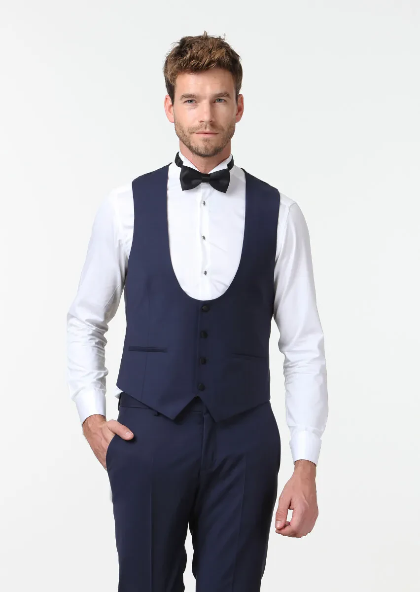 Saks Slim Fit Butterfly Collar Classical Waistcoat - 1