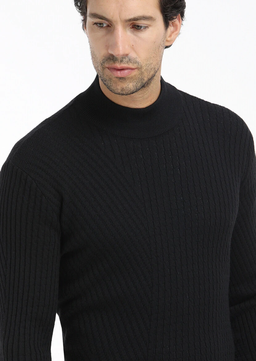 Siyah Bato Yaka Jakarlı Yün Karışımlı Triko Kazak - 2