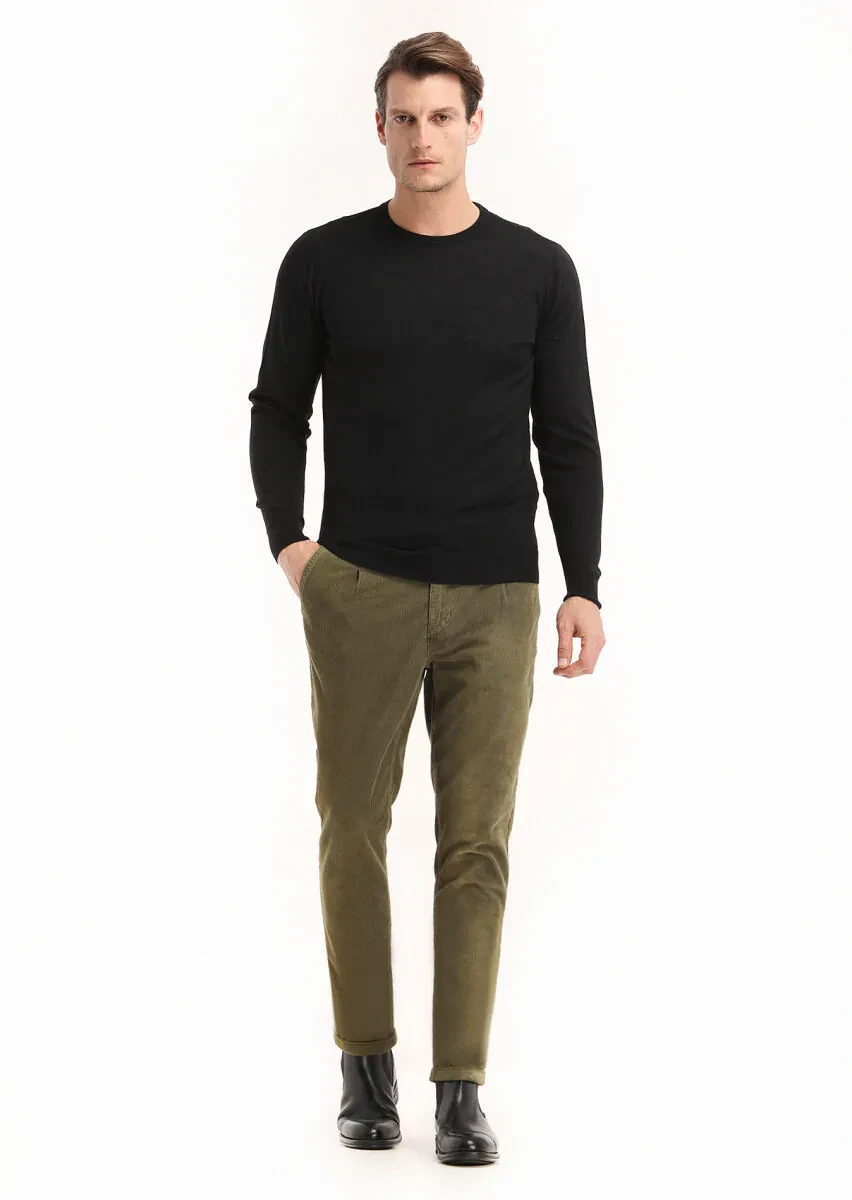 Siyah Bisiklet Yaka Düz Örgü %100 Yün Triko Kazak - 1