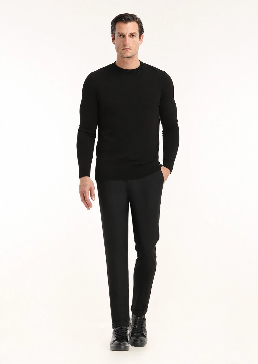 Siyah Bisiklet Yaka Düz Örgü Yün Karışımlı Triko Kazak - 1