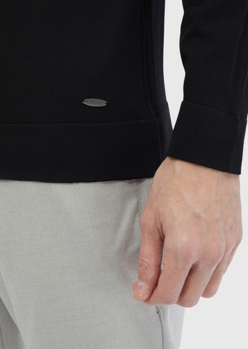 Siyah Bisiklet Yaka Jakarlı Triko Kazak - 3