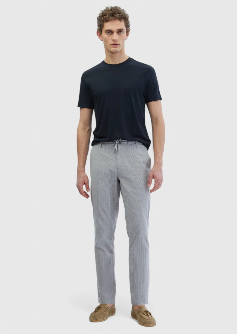 Siyah Düz Bisiklet Yaka T-Shirt 