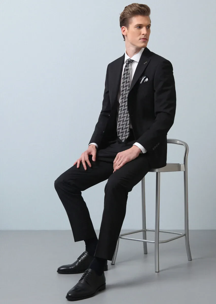 Siyah Düz Modern Fit %100 Yün Takım Elbise - 4