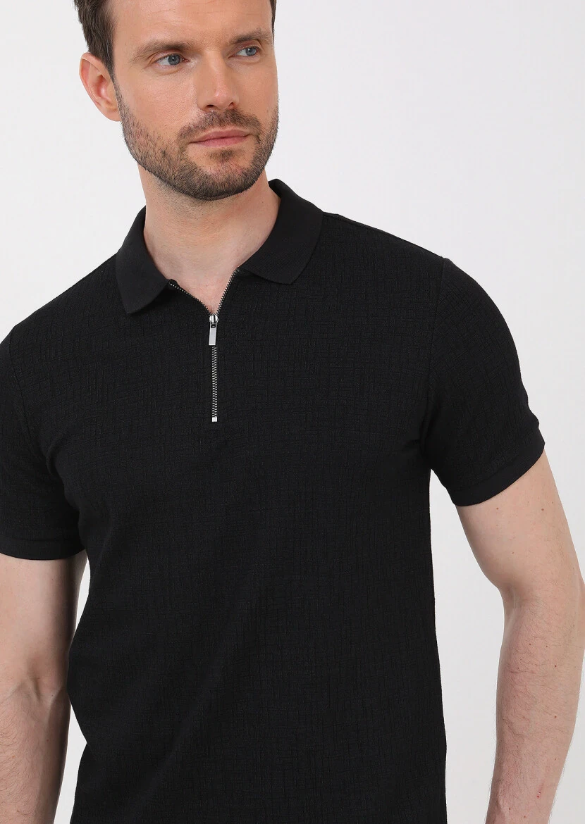 Siyah Jakarlı Polo Yaka Pamuk Karışımlı T-Shirt 