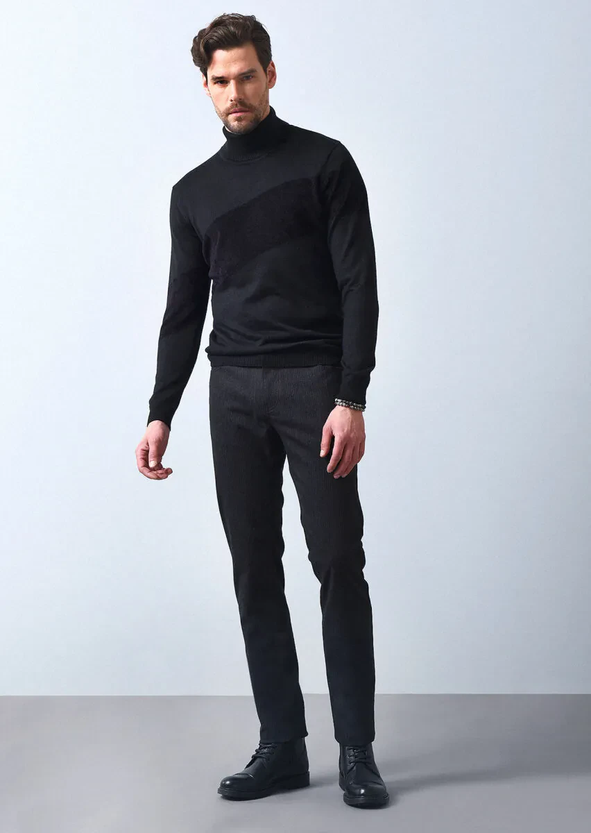 Siyah Jakarlı Yün Karışımlı Triko Kazak - 2