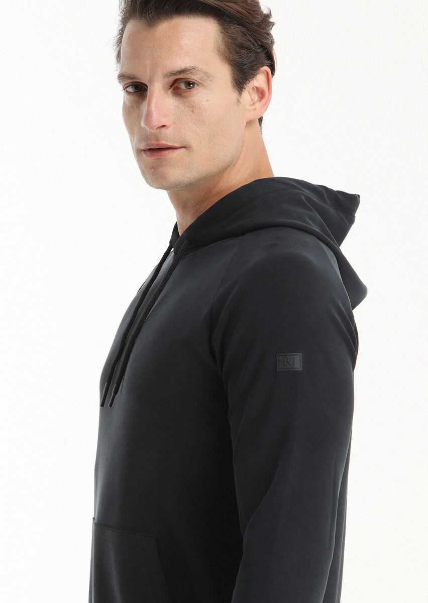 Siyah Kapüşonlu Düz Sweatshırt - 3