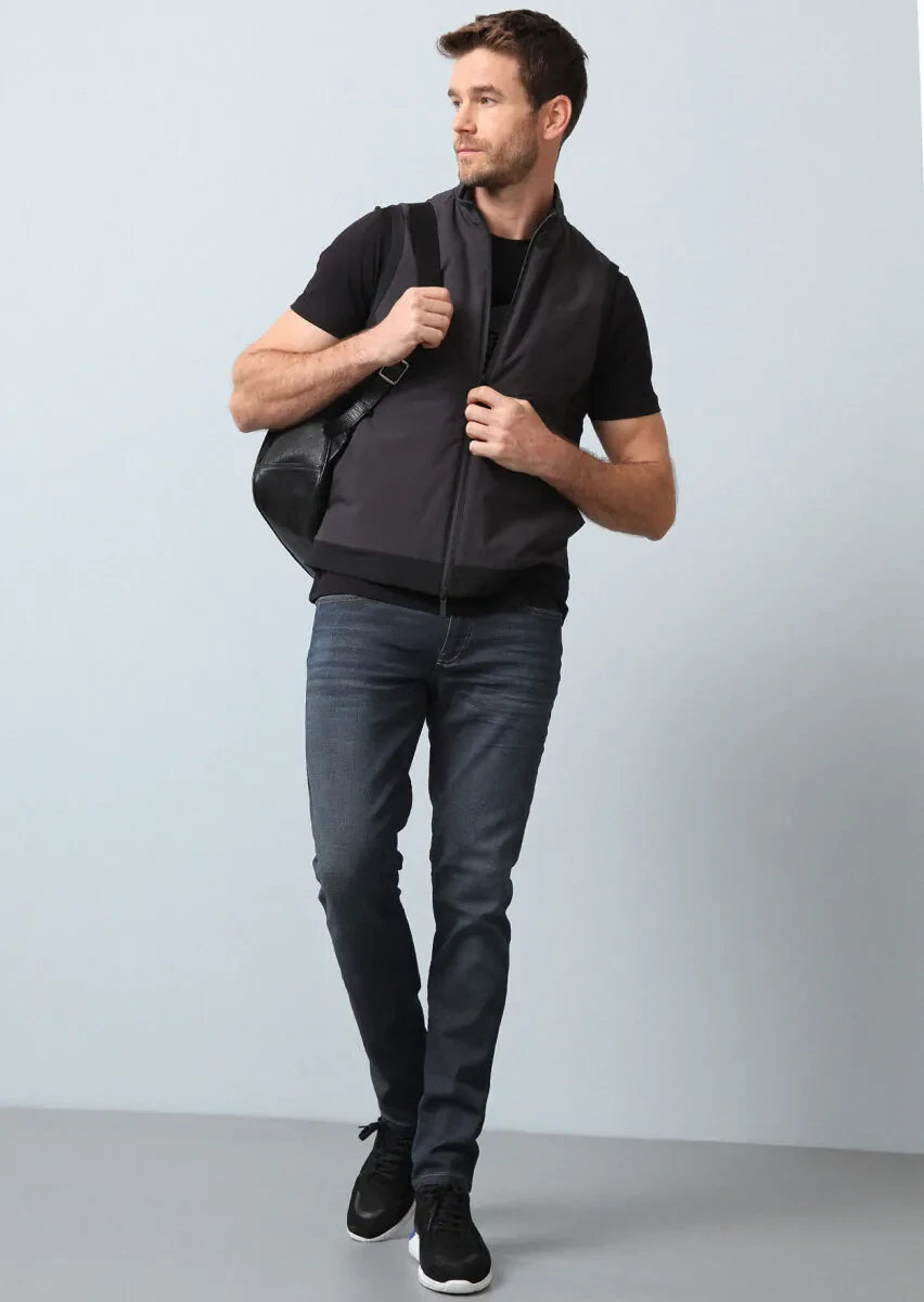 Siyah Regular Fit Dik Yaka Casual Dokuma Spor Yelek - 4