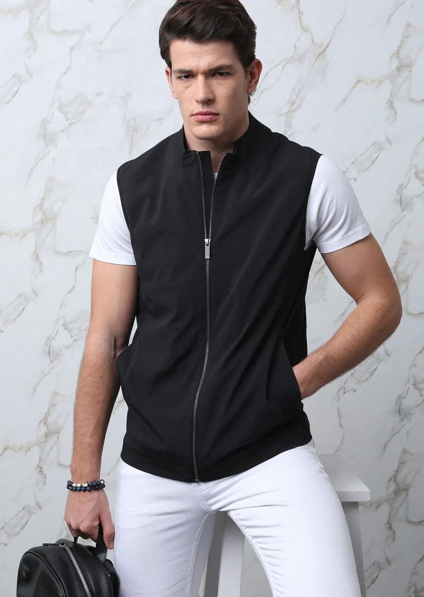 Siyah Regular Fit Dik Yaka Casual Dokuma Spor Yelek - 3