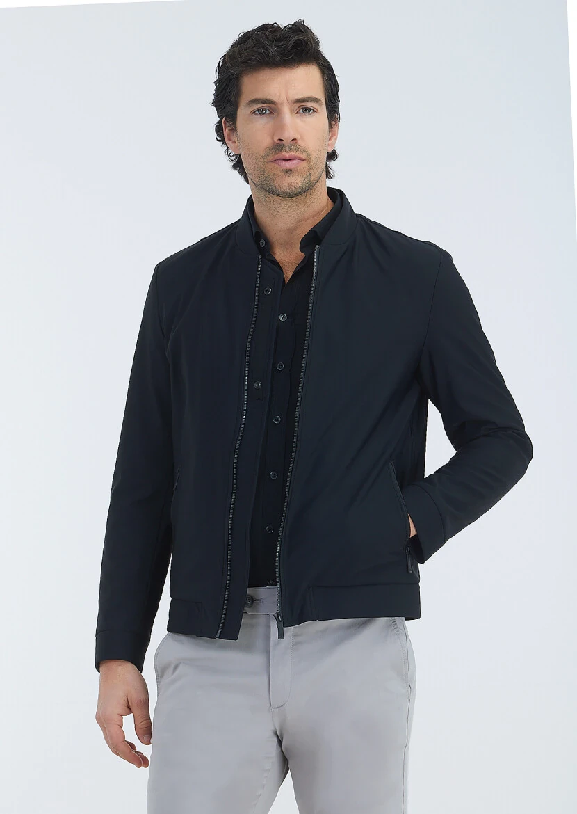 Siyah Regular Fit Hakim Yaka Casual Dokuma Mont 