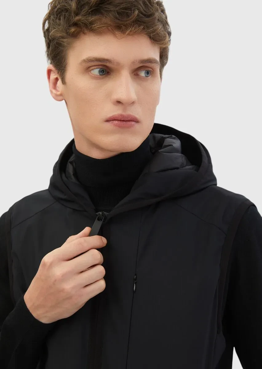 Siyah Regular Fit Kapüşonlu Casual Dokuma Spor Yelek - 3