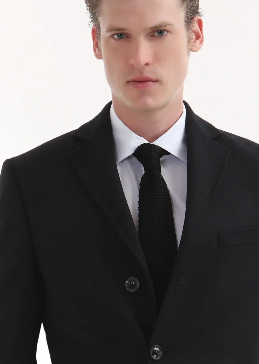 Siyah Regular Fit Kelebek Yaka Klasik Dokuma Palto - 3