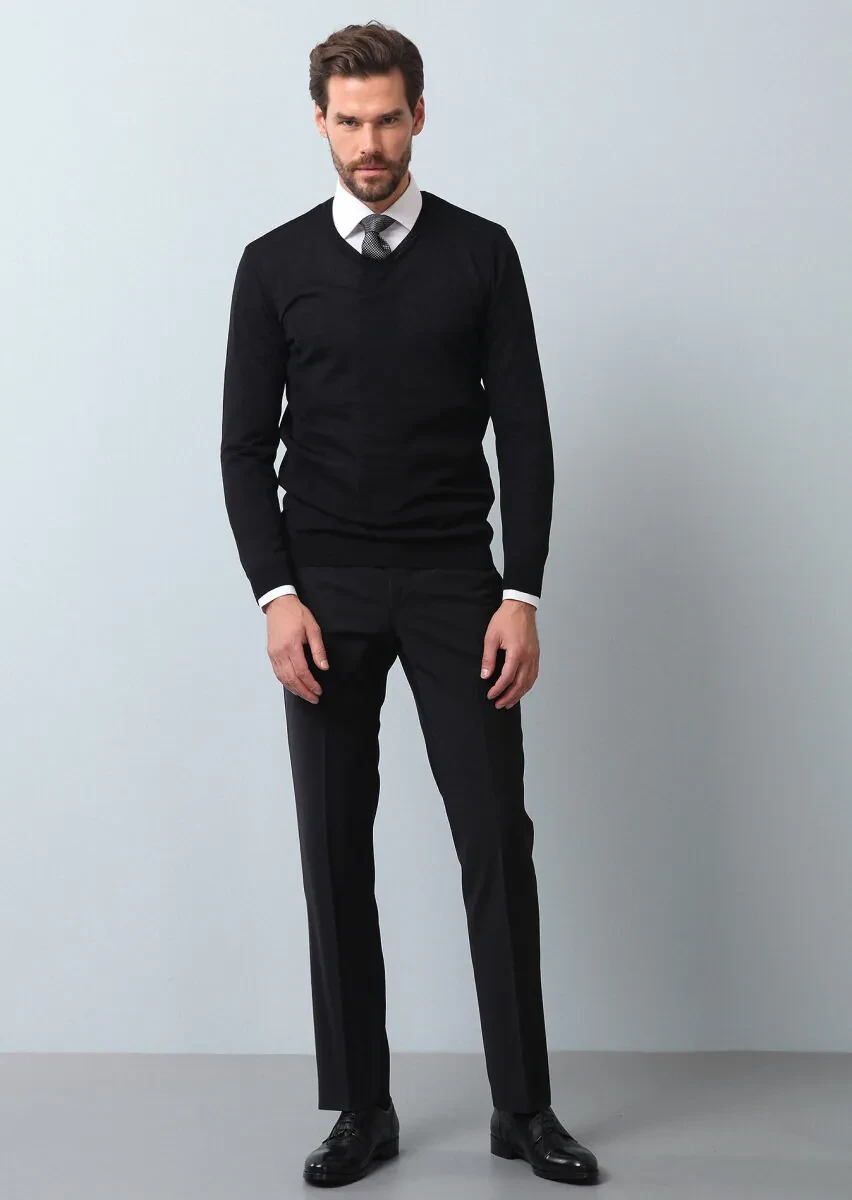 Siyah V Yaka Düz Örgü Yün Karışımlı Triko Kazak - 3