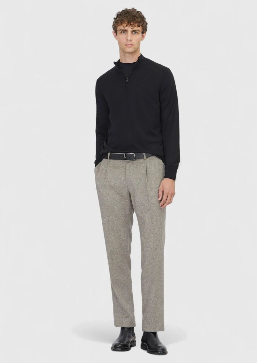 Siyah Yarım Balıkçı Yaka Düz Örgü Yün Karışımlı Triko Kazak 