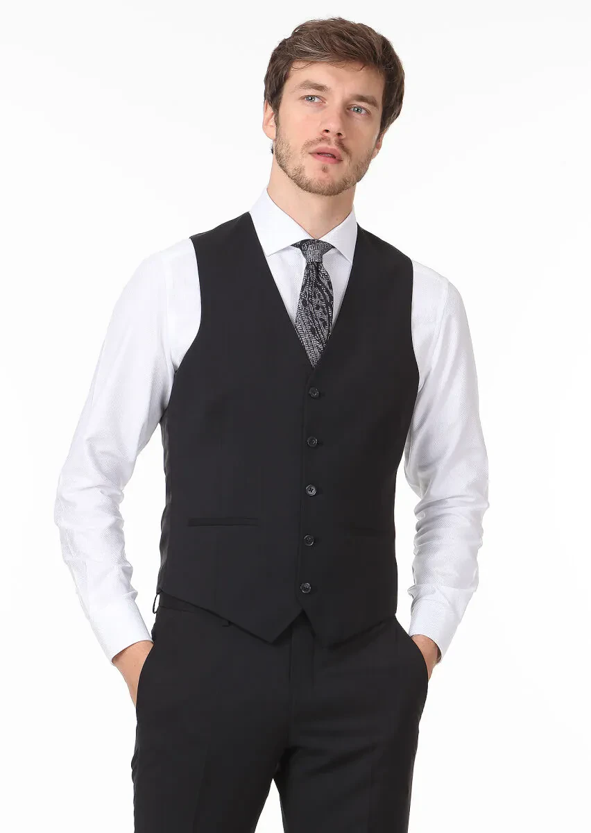 Siyah Yelekli Takım Elbise - 3