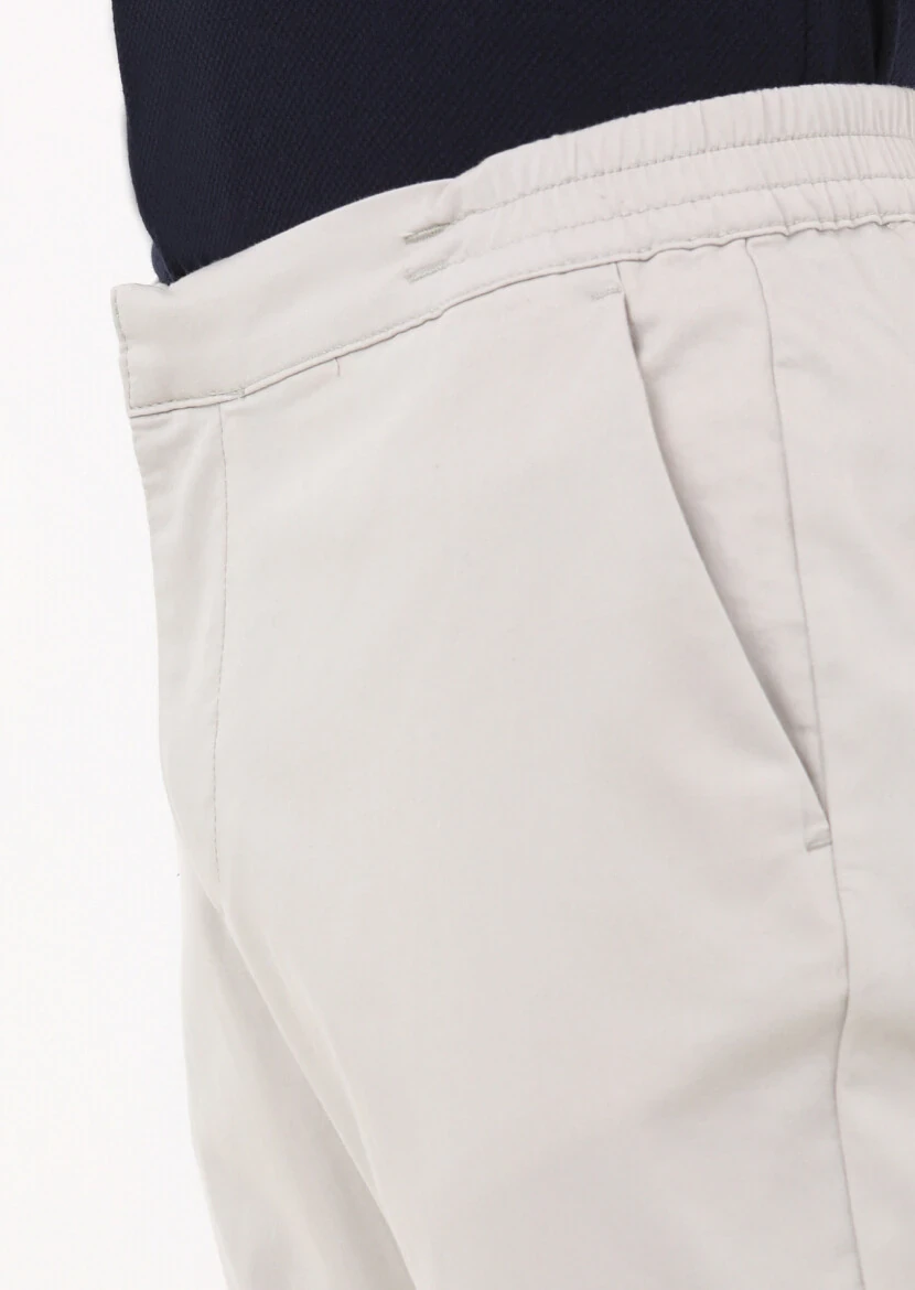 Stone Weaving Jogging Fit Casual Cotton Blended Trousers - 2