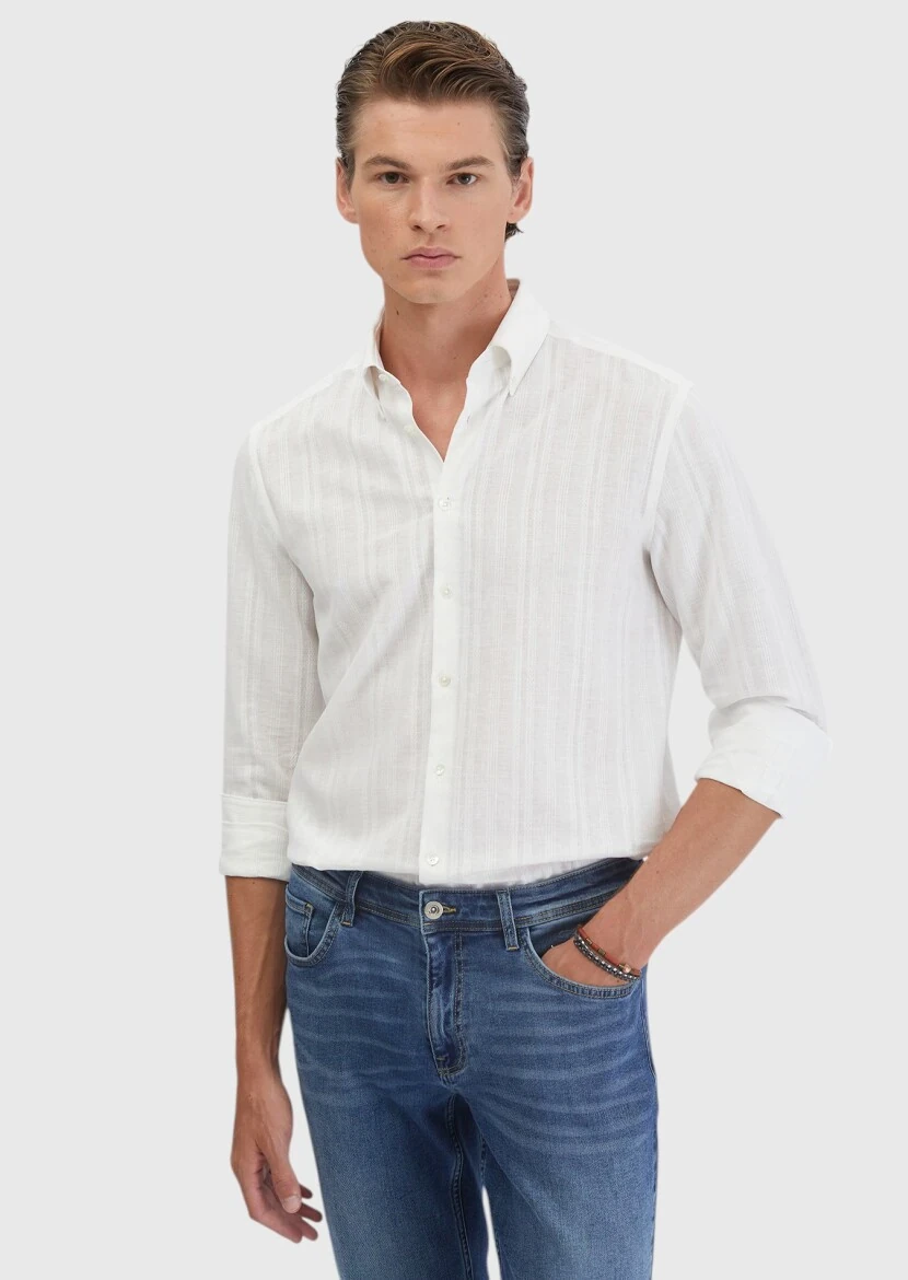 White Plain Casual Fit Weaving Casual Cotton Blended Shirt - 1