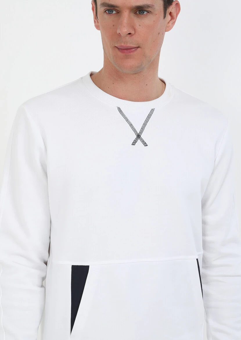 White Plain Sweatshirt - 3