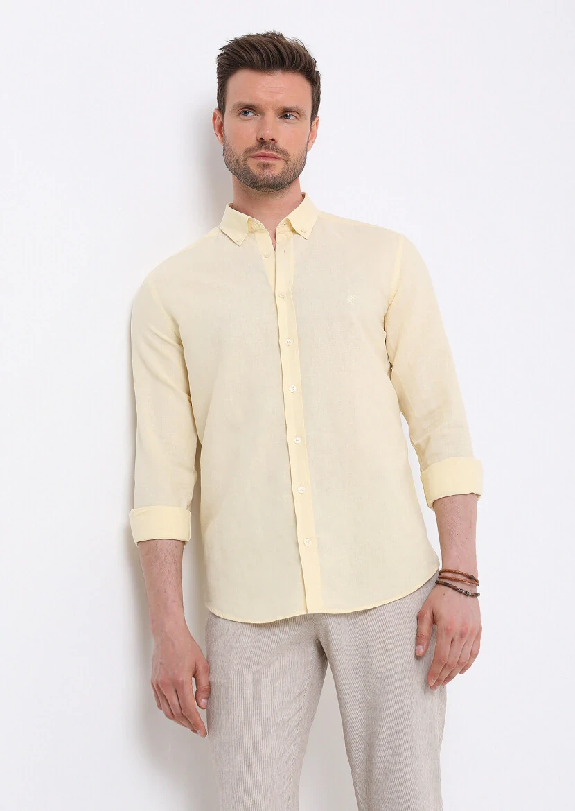 Yellow Plain Regular Fit Weaving Casual Cotton Blended Shirt 